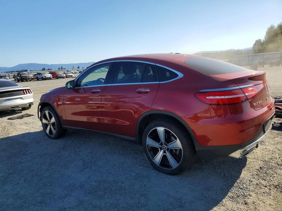 2018 MERCEDES-BENZ GLC COUPE 300 4MATIC 2