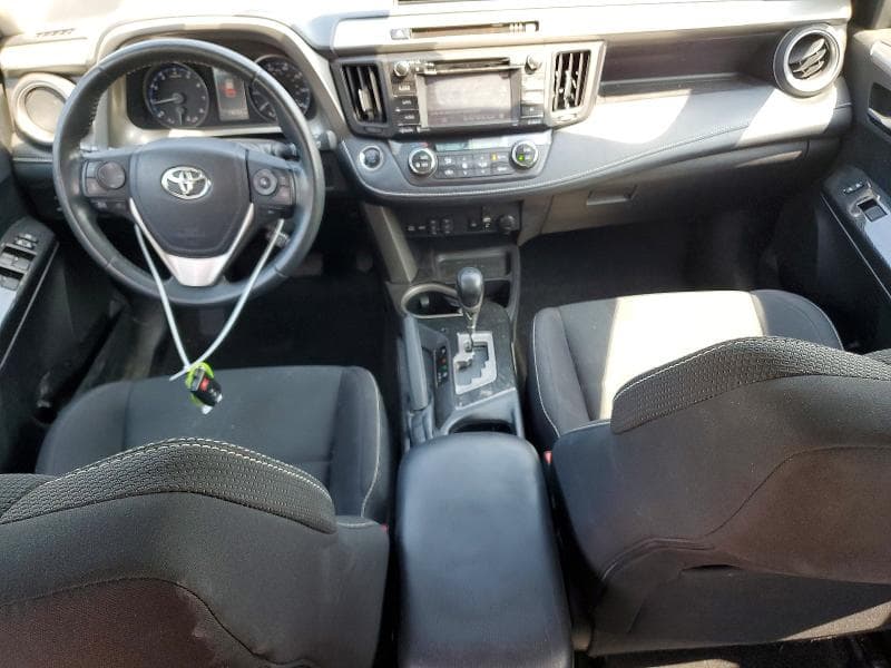 2018 TOYOTA RAV4 ADVENTURE 8