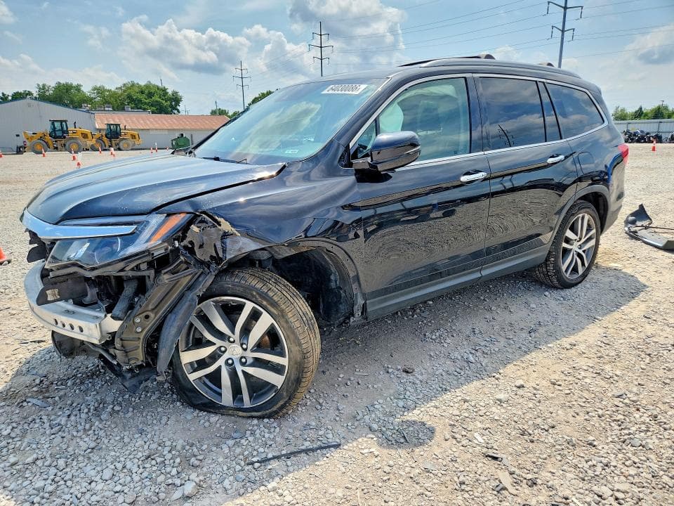 2017 HONDA PILOT TOURING - 1