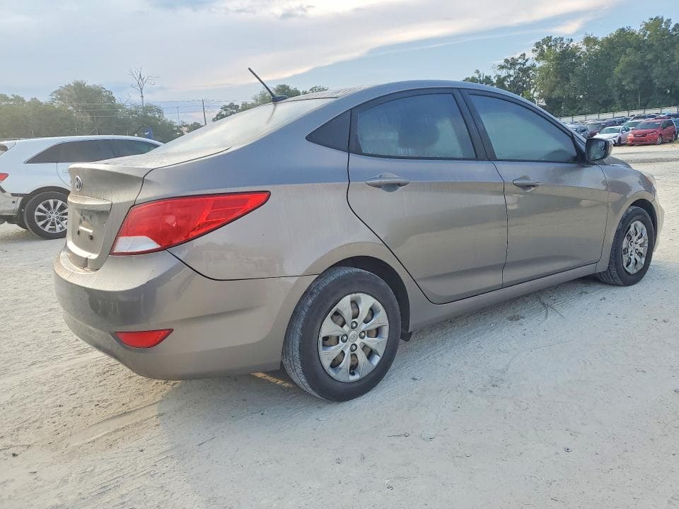2017 HYUNDAI ACCENT SE 3