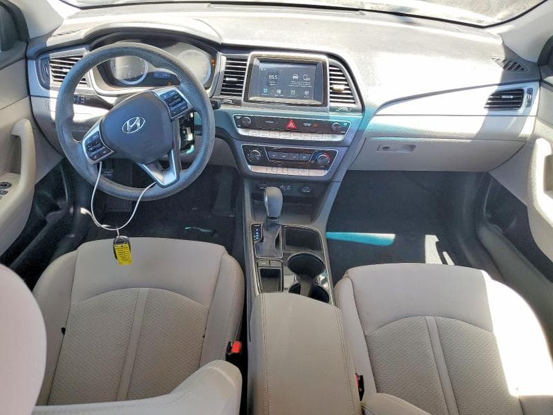 2018 HYUNDAI SONATA SE 8