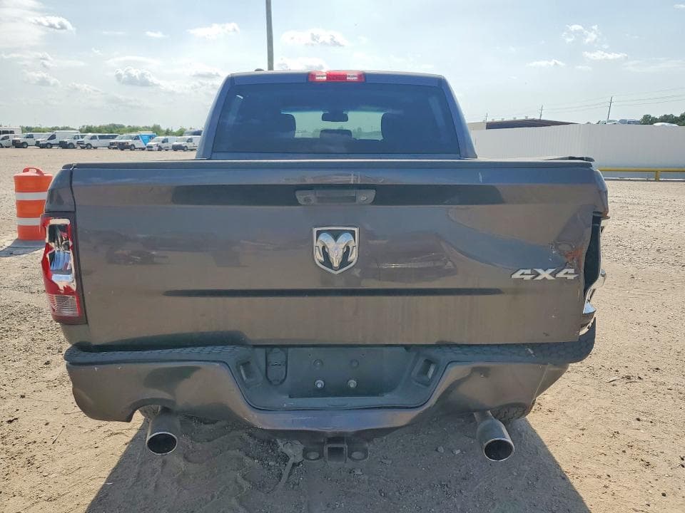 2017 RAM 1500 ST 6