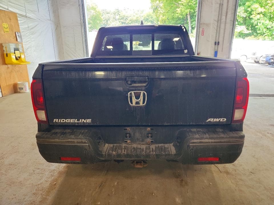 2017 HONDA RIDGELINE BLACK EDITION 6