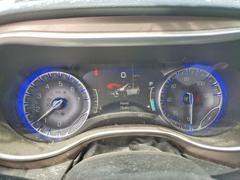 2018 CHRYSLER PACIFICA TOURING L PLUS 9