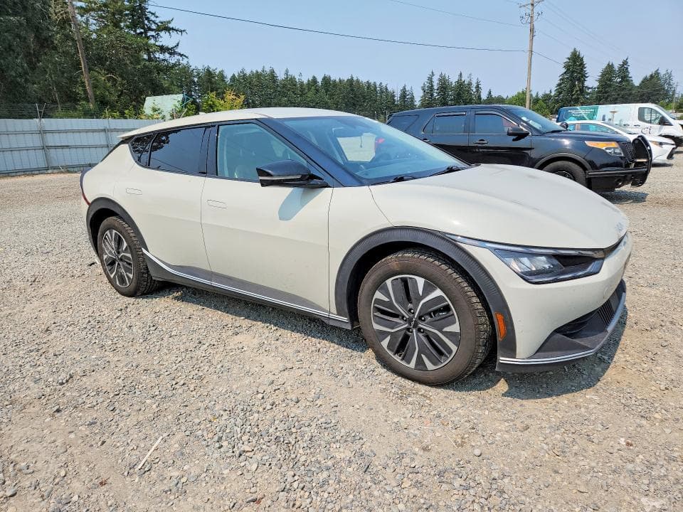 2024 KIA EV6 LIGHT LONG RANGE 4