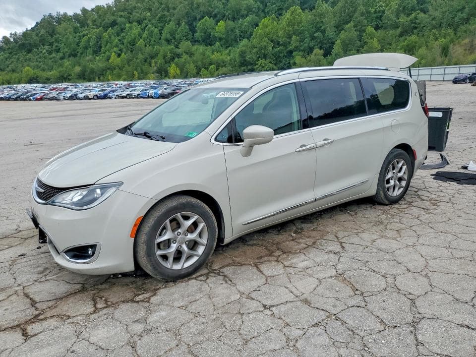 2019 CHRYSLER PACIFICA TOURING L PLUS - 1