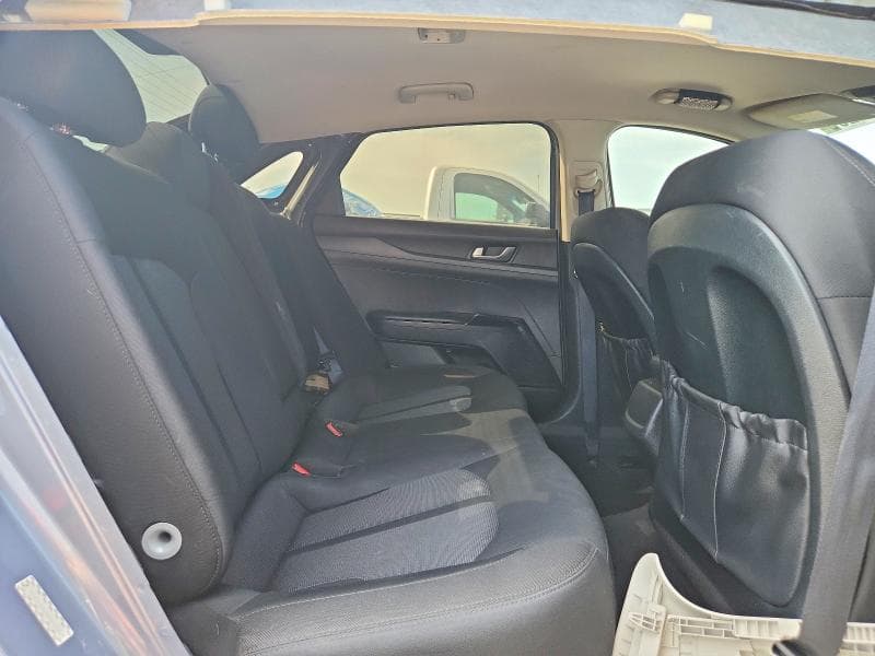 2021 KIA K5 LXS 10