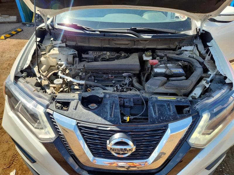 2017 NISSAN ROGUE SV 11