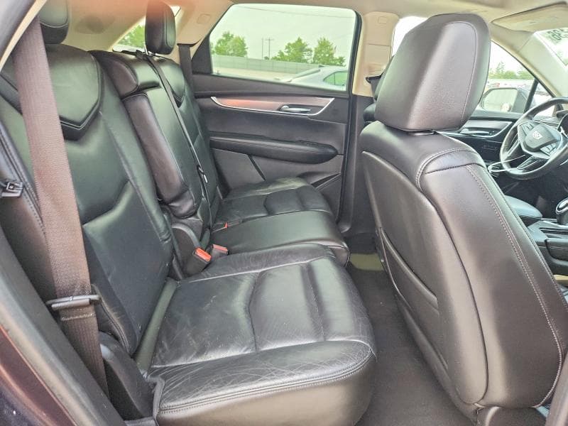 2017 CADILLAC XT5 LUXURY 11