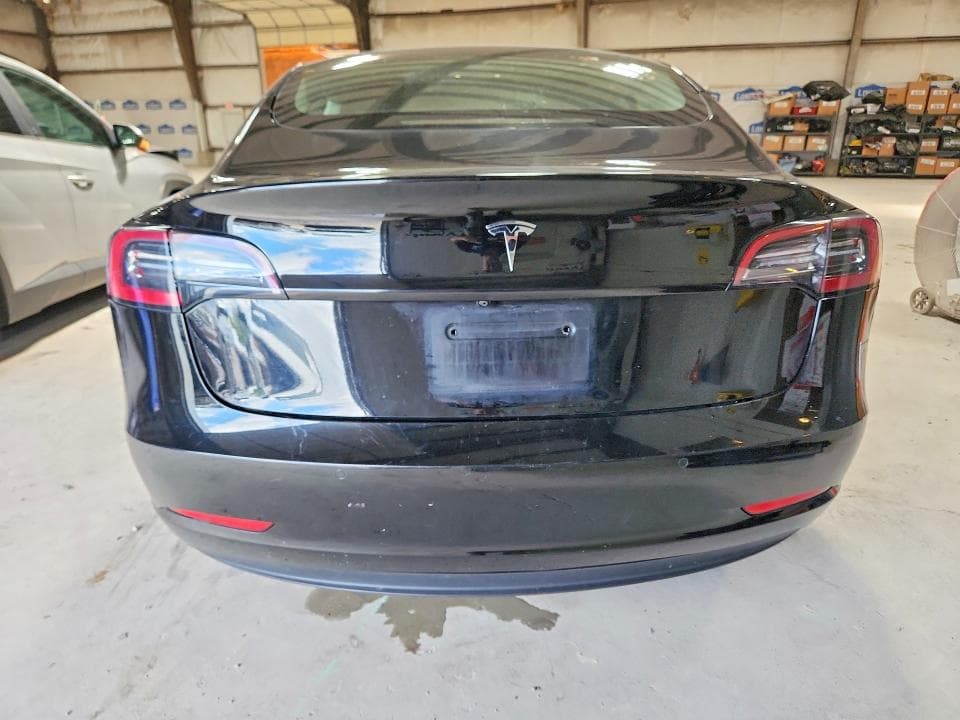 2022 TESLA MODEL 3 6