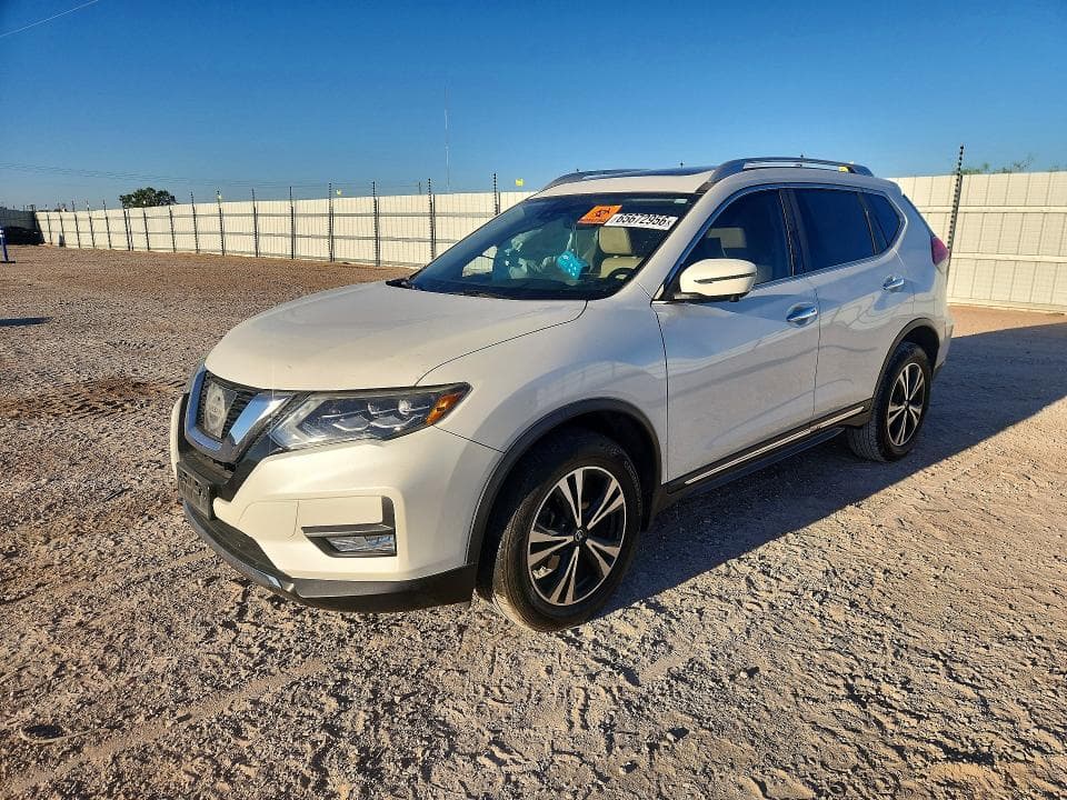 2017 NISSAN ROGUE SL