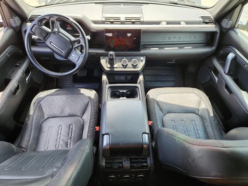 2022 LAND ROVER DEFENDER 90 X-DYNAMIC HSE 8