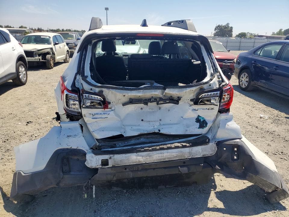 2018 SUBARU OUTBACK 2.5I LIMITED 6