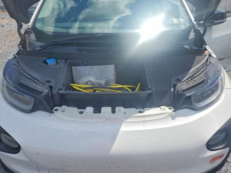 2017 BMW I3 REX 11