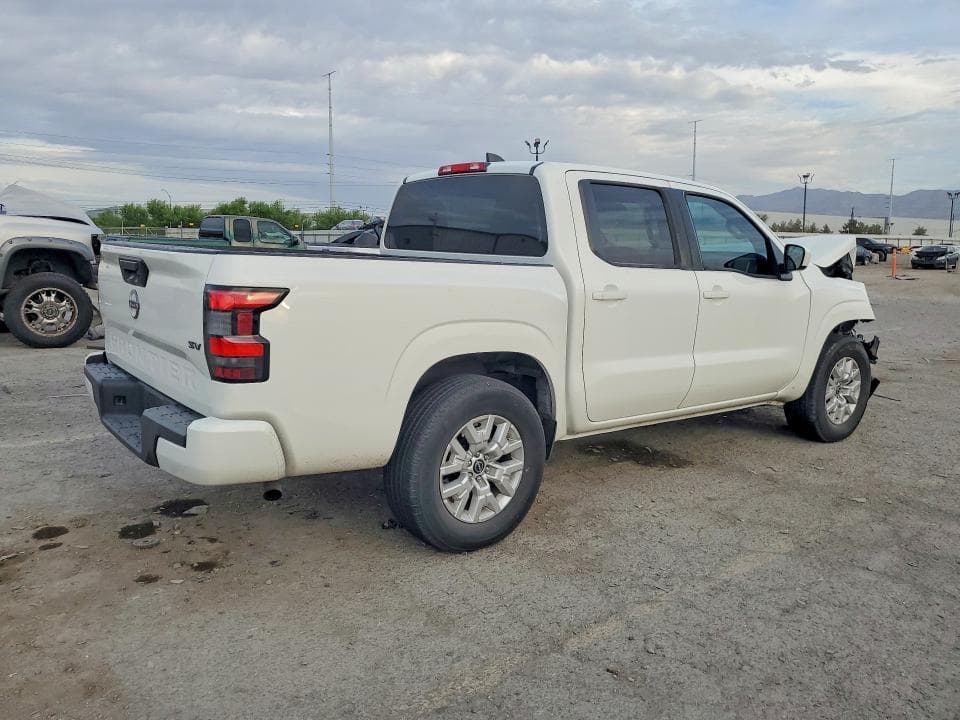 2023 NISSAN FRONTIER SV 3