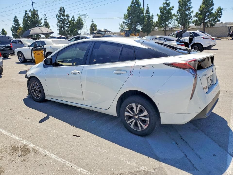 2018 TOYOTA PRIUS TWO 2