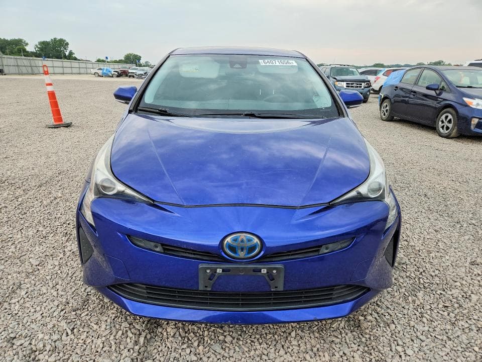 2018 TOYOTA PRIUS TWO 5
