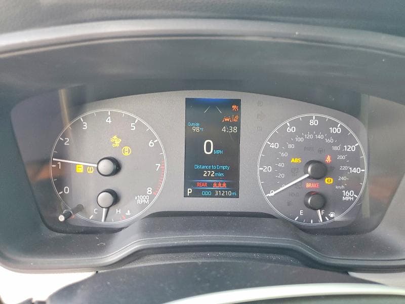 2023 TOYOTA COROLLA CROSS L 9