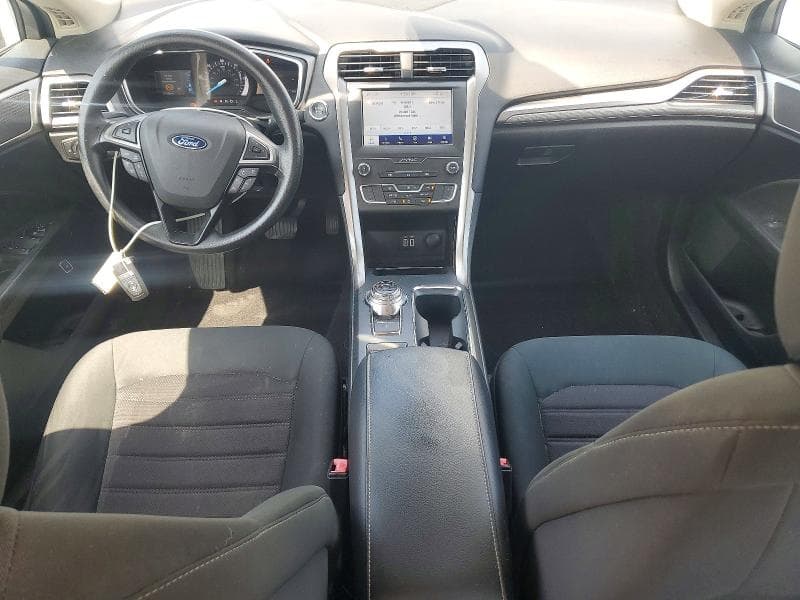 2020 FORD FUSION SE 8
