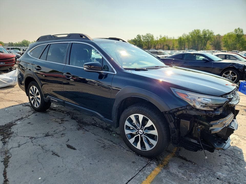 2023 SUBARU OUTBACK LIMITED 4