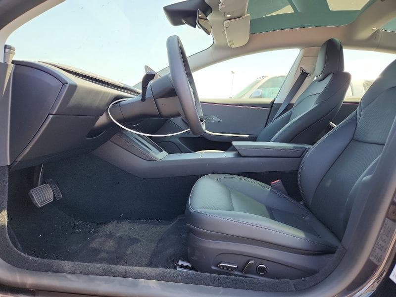 2026 TESLA MODEL 3 7