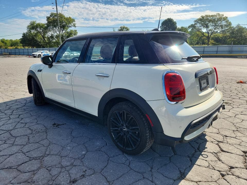 2023 MINI COOPER S 2