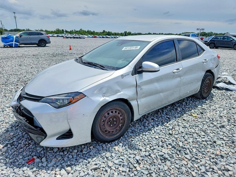 2017 TOYOTA COROLLA LE - 1