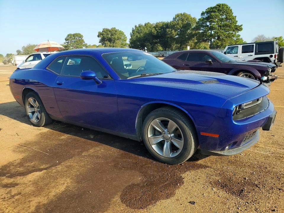 2018 DODGE CHALLENGER SXT 4