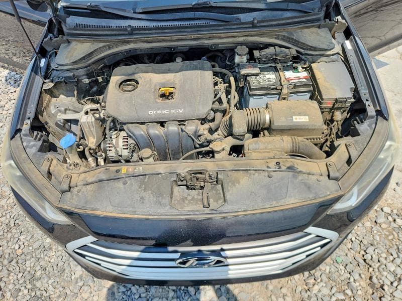 2017 HYUNDAI ELANTRA SE 11