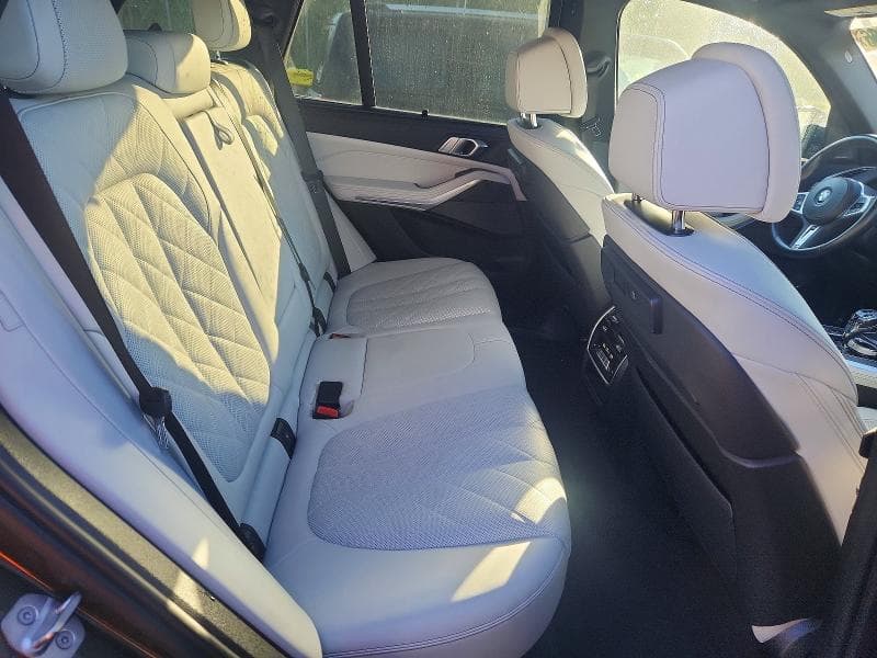 2023 BMW X5 XDRIVE45E 11