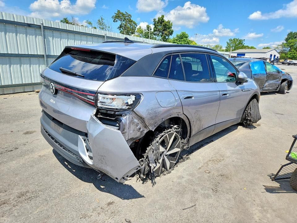 2023 VOLKSWAGEN ID.4 PRO S 3
