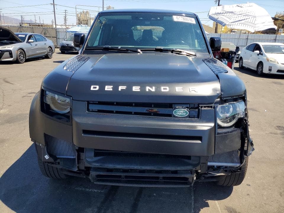 2025 LAND ROVER DEFENDER 130 S 5