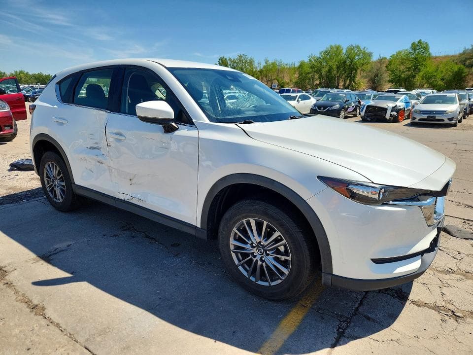 2017 MAZDA CX-5 SPORT 4