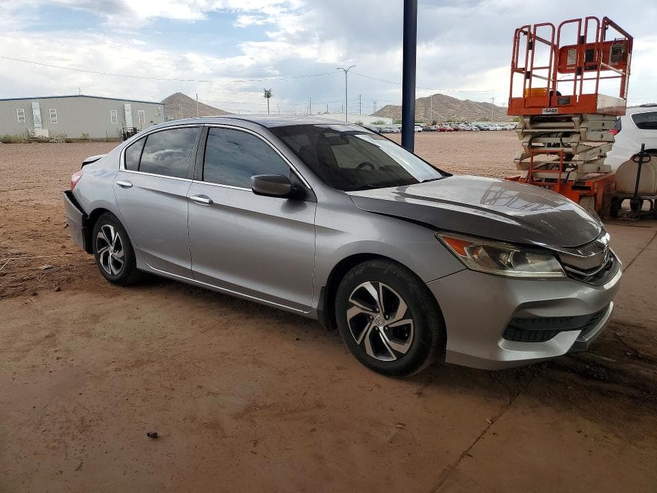 2017 HONDA ACCORD LX 4