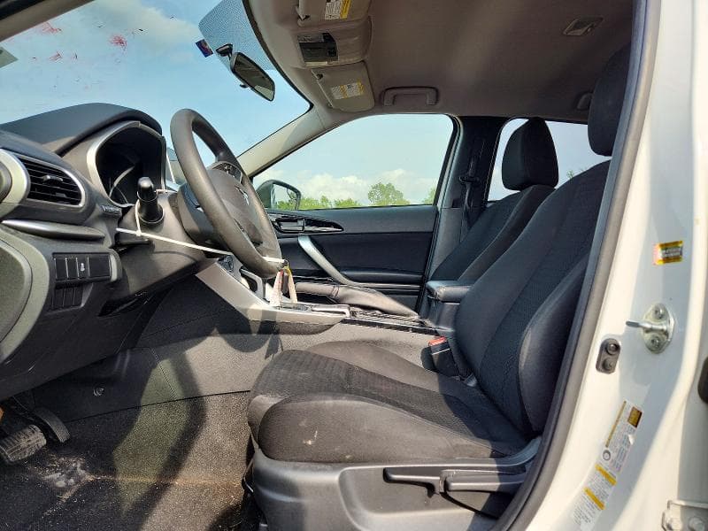 2019 MITSUBISHI ECLIPSE CROSS LE 7