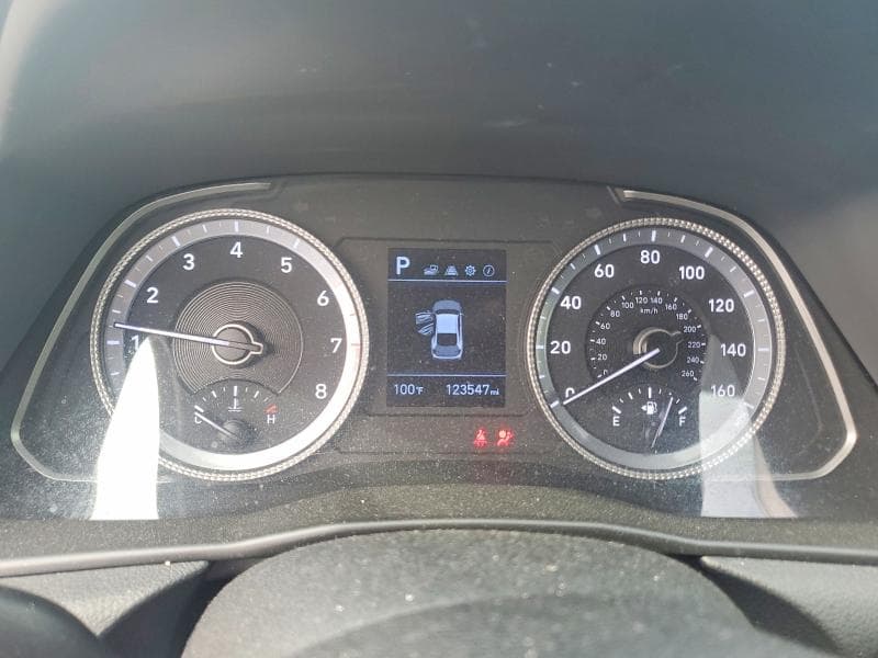 2021 HYUNDAI SONATA SE 9