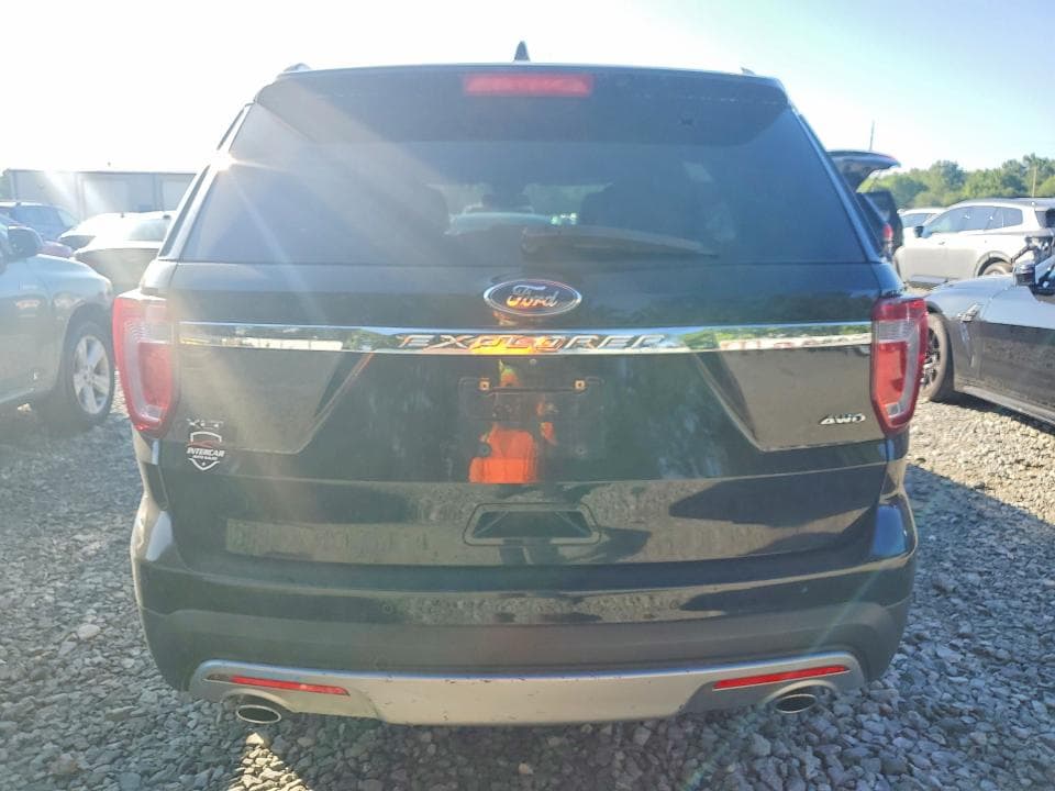 2017 FORD EXPLORER XLT 6