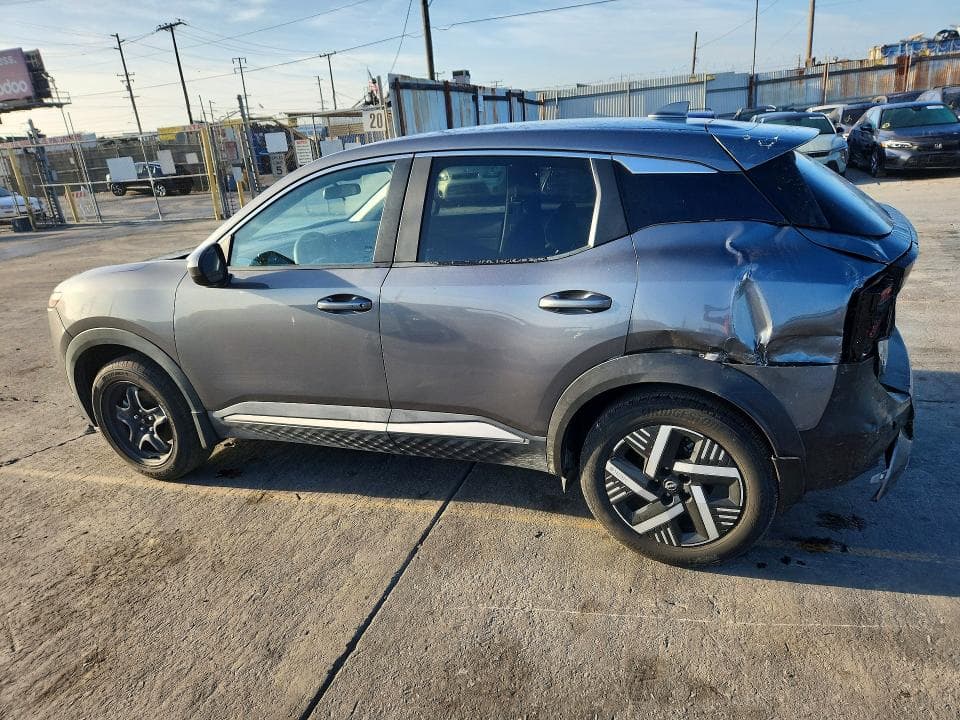 2025 NISSAN KICKS SV 2