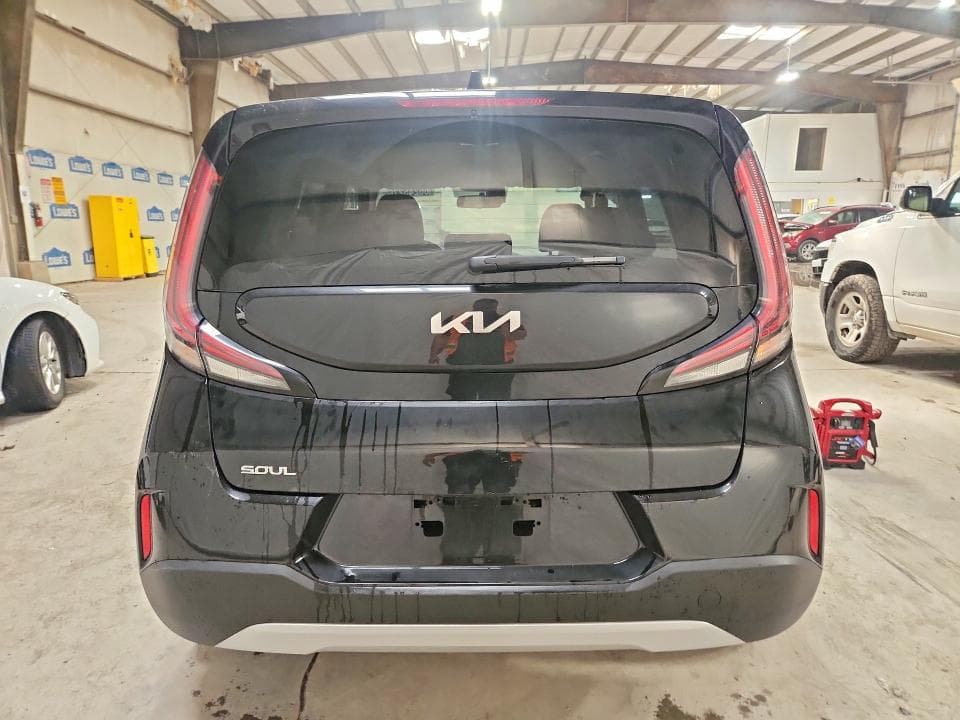 2025 KIA SOUL LX 6