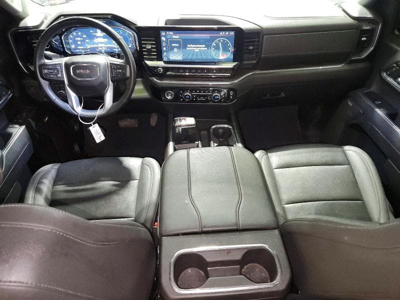 2023 GMC SIERRA K1500 SLT 8