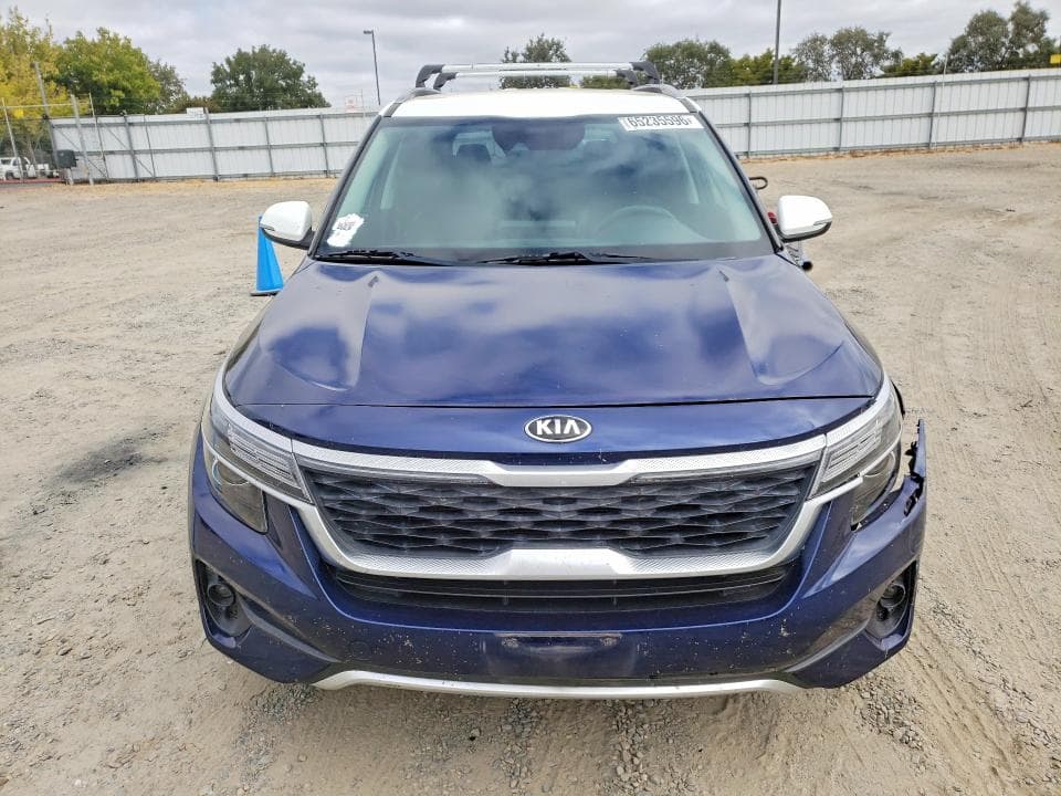 2021 KIA SELTOS S 5