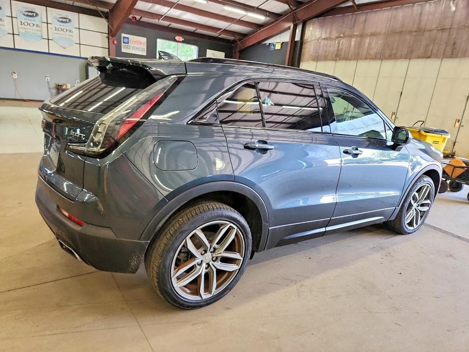 2019 CADILLAC XT4 SPORT 3