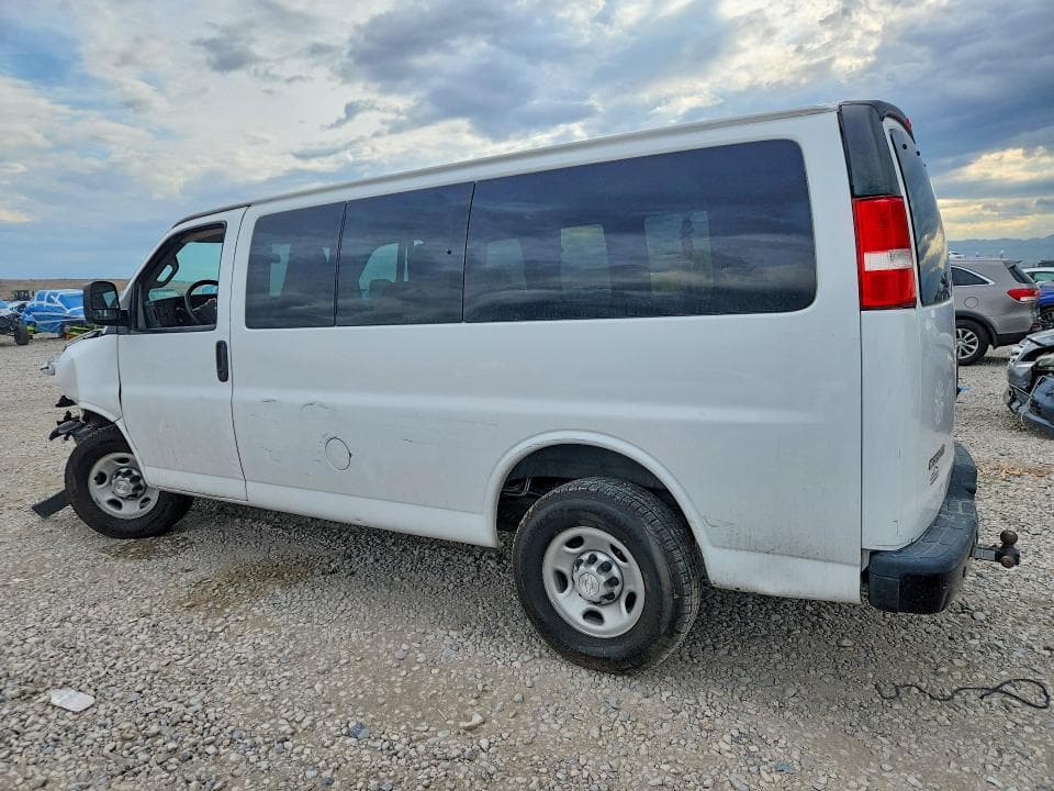 2017 CHEVROLET EXP G3500 2