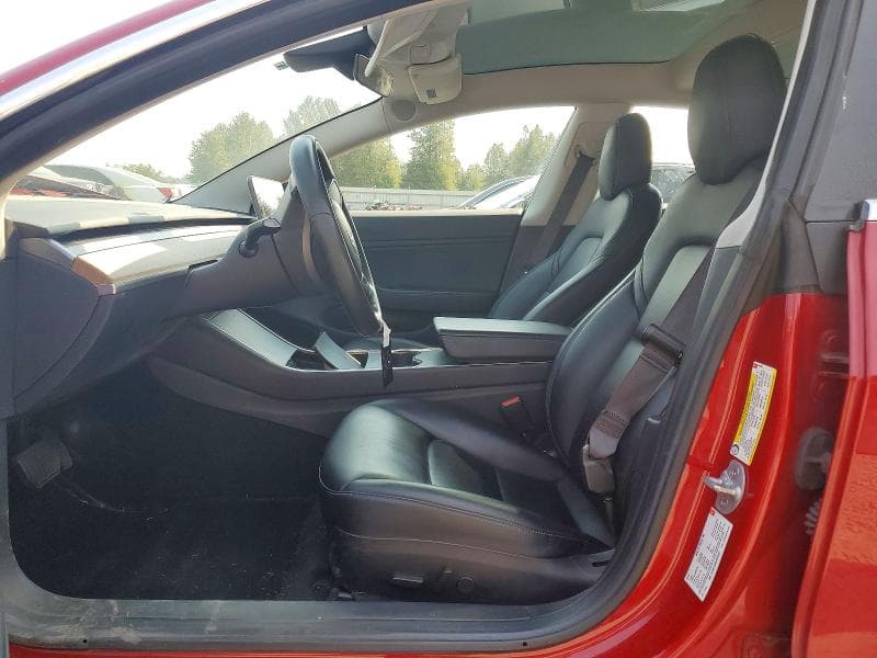2018 TESLA MODEL 3 7