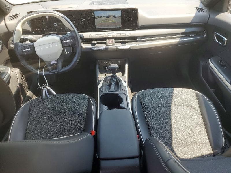 2025 KIA K4 GT LINE 8