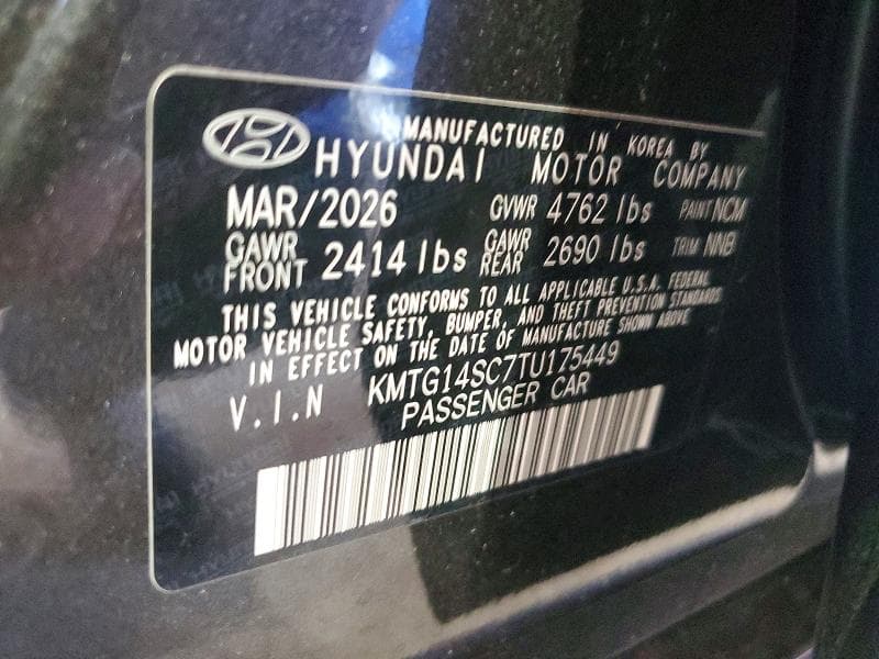 2026 GENESIS G70 2.5T STANDARD 13