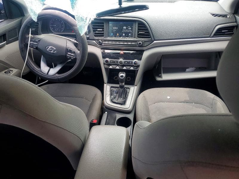 2020 HYUNDAI ELANTRA SEL 8