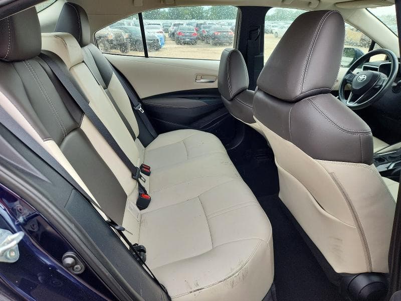 2022 TOYOTA COROLLA XLE 10
