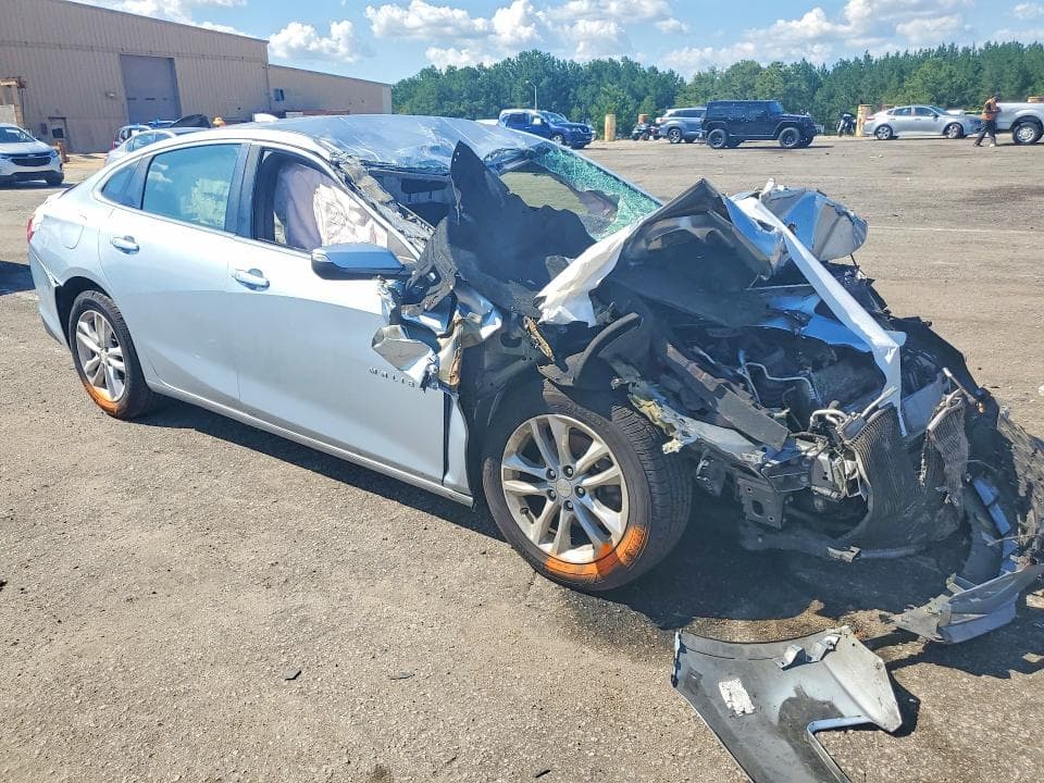 2017 CHEVROLET MALIBU LT 4
