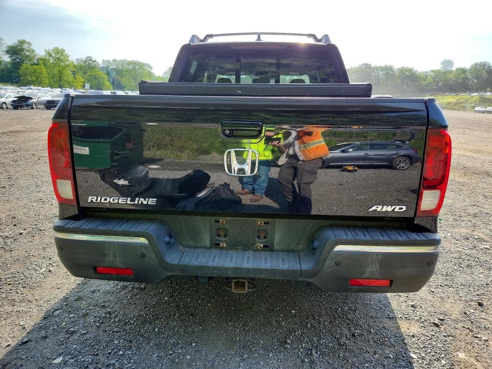 2018 HONDA RIDGELINE RTL 6